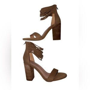 Oasis Society Blair Faux Suede Strappy Heeled Sandal in Nude Size 8.5